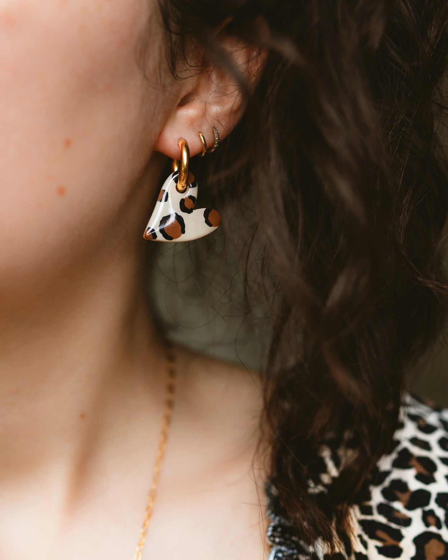 SUKI HOOPS - Leopard