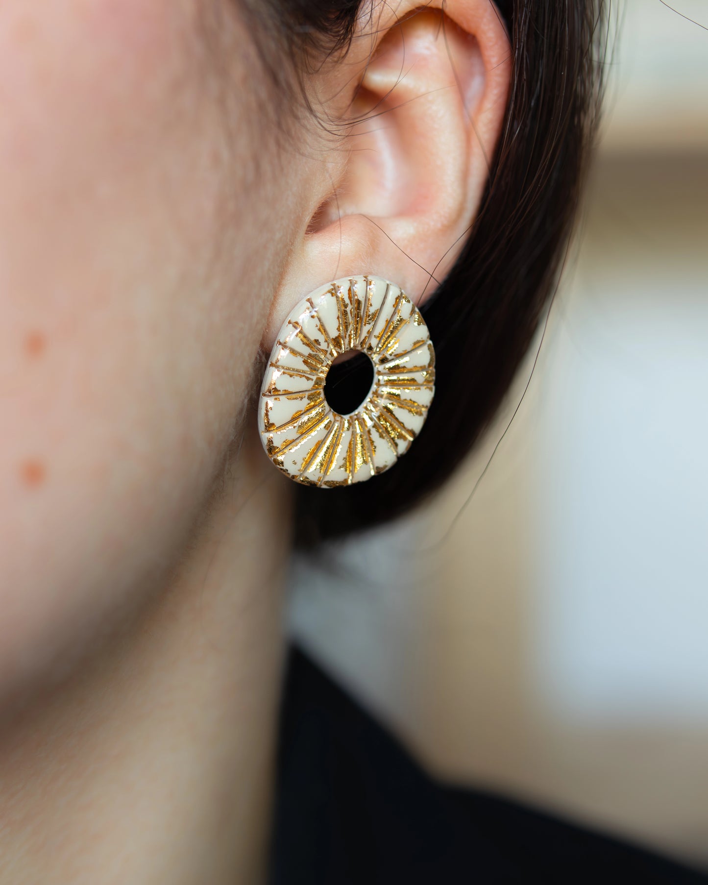 LUCE STUDS